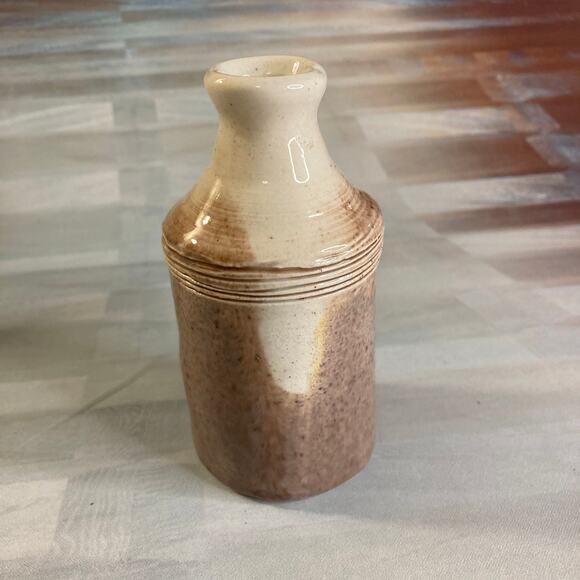 Vintage 70s Artisan Mini Milk Jug Shaped Bud Vase Signed Ohio Made - Picture 2 of 3